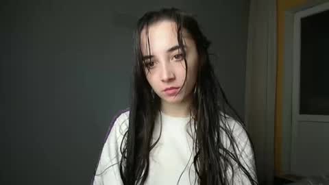 Snapshot of olivia_oliv chatting on December 2024 02:47:02 PM Olivia online show from December 2024 02:47:02 PM