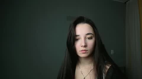 Snapshot of olivia_oliv chatting on February 2025 11:50:01 PM Olivia online show from February 2025 11:50:01 PM