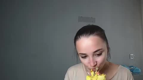 Snapshot of olivia_oliv chatting on September 2025 11:31:02 AM Olivia online show from September 2025 11:31:02 AM