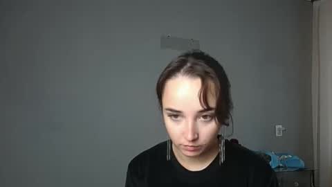 Snapshot of olivia_oliv chatting on October 2025 12:16:01 PM Olivia online show from October 2025 12:16:01 PM