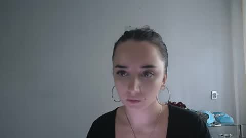 Snapshot of olivia_oliv chatting on October 2025 01:21:02 PM Olivia online show from October 2025 01:21:02 PM