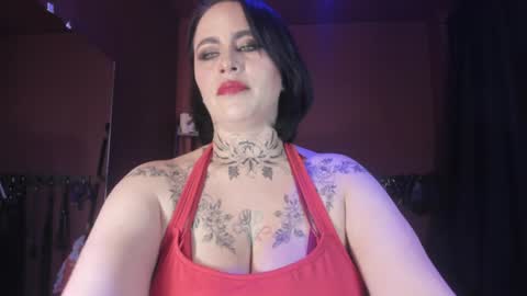   online show from December 2024 02:05:02 PM