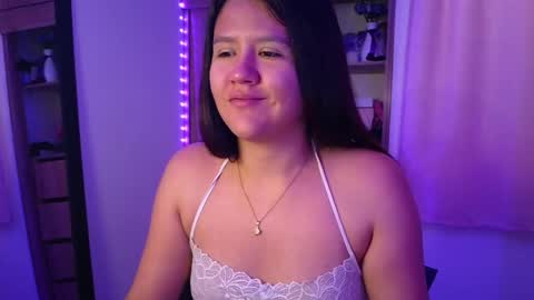 Snapshot of olivia_watson_ chatting on May 2026 12:22:02 PM Olivia online show from May 2026 12:22:02 PM