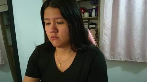 Snapshot of olivia_watson_ chatting on June 2026 11:52:01 AM Olivia online show from June 2026 11:52:01 AM