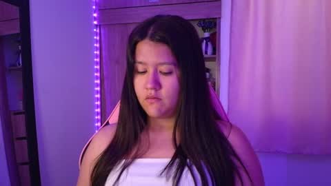 Snapshot of olivia_watson_ chatting on June 2026 12:22:01 PM Olivia online show from June 2026 12:22:01 PM