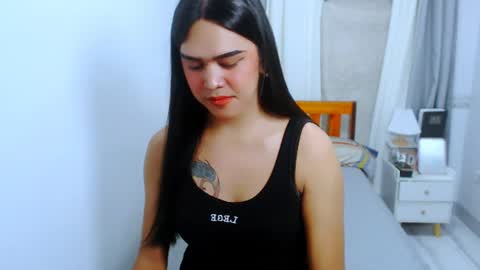 Snapshot of olivia_xxo chatting on July 2026 11:59:01 AM olivia_xxo online show from July 2026 11:59:01 AM