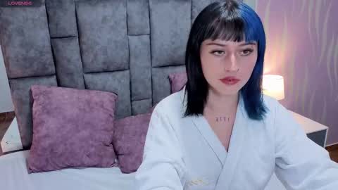 oliviabonnie online show from February 2026 10:37:01 PM