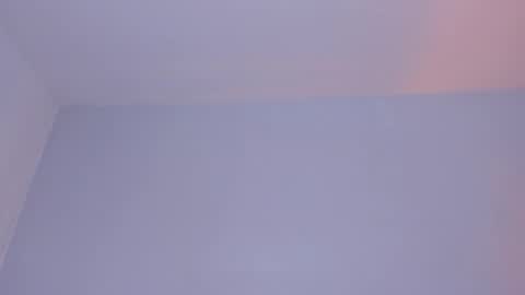 OLIVIA online show from November 2025 02:01:02 AM