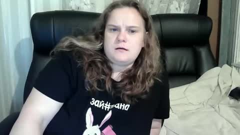 OliviaErmesx online show from September 2025 08:10:02 PM