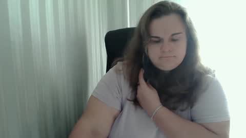 OliviaErmesx online show from September 2025 06:37:02 AM