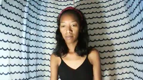 oliviah27 online show from November 2025 01:50:02 AM