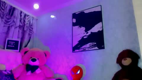 Snapshot of oliviahot01 chatting on June 2026 01:19:01 AM oliviahot01 online show from June 2026 01:19:01 AM