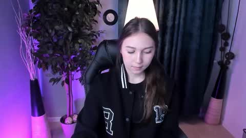 olivialangs online show from March 2026 11:39:01 AM