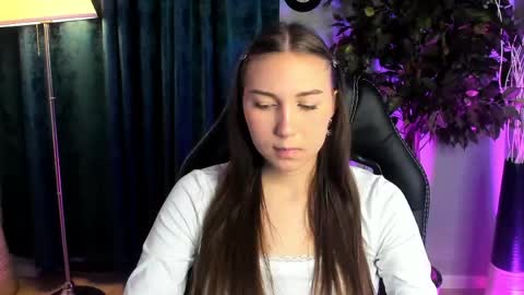 Snapshot of olivialangs chatting on March 2026 11:15:02 AM olivialangs online show from March 2026 11:15:02 AM