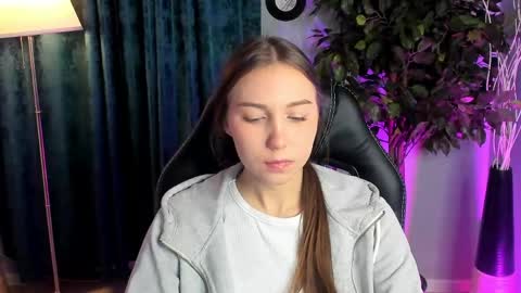 Snapshot of olivialangs chatting on March 2026 11:14:01 AM olivialangs online show from March 2026 11:14:01 AM