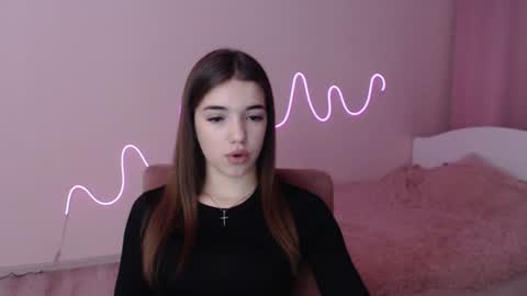 Olivia online show from December 2024 02:33:01 PM