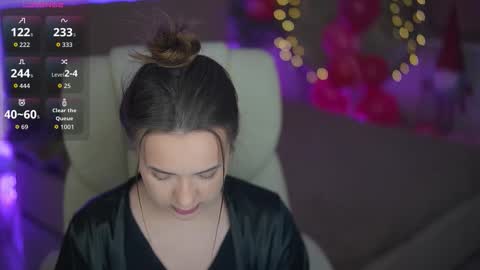 Olivia online show from February 2026 06:43:02 AM