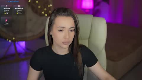 Olivia online show from March 2026 01:50:01 PM