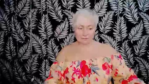 Kelly online show from December 2025 12:23:02 PM