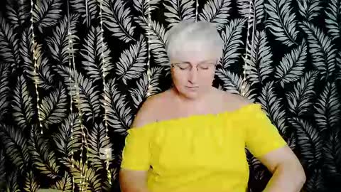 Snapshot of oliviaoskar_ chatting on July 2026 10:07:01 AM Kelly online show from July 2026 10:07:01 AM