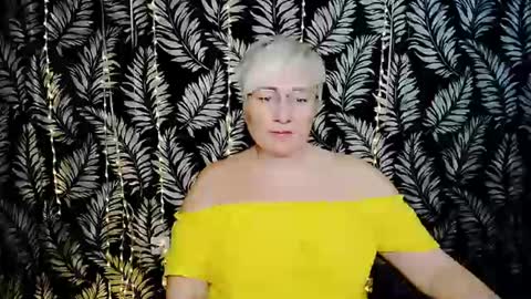 Snapshot of oliviaoskar_ chatting on July 2026 10:02:02 AM Kelly online show from July 2026 10:02:02 AM