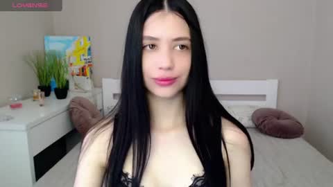 Snapshot of oliviarichi chatting on June 2026 05:32:02 AM oliviarichi online show from June 2026 05:32:02 AM