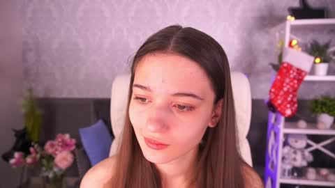 Olivia online show from December 2024 07:04:02 AM