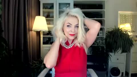Snapshot of ollalla7 chatting on August 2026 02:20:02 PM ollalla7 online show from August 2026 02:20:02 PM