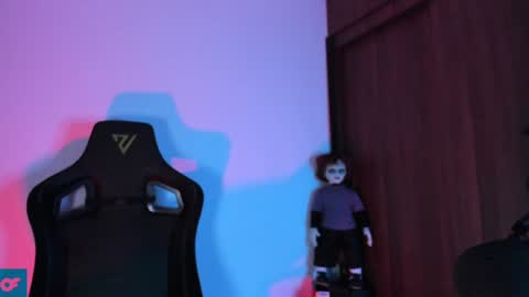     online show from December 2024 07:15:01 AM