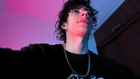     online show from January 2025 05:35:02 AM