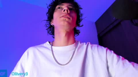     online show from January 2025 02:37:01 AM