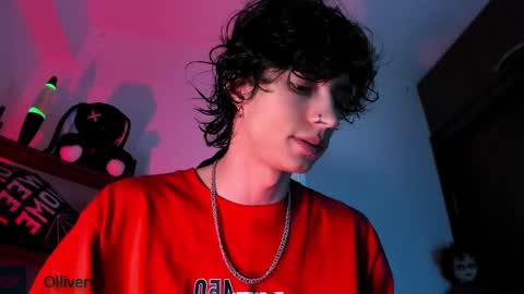     online show from March 2025 05:03:02 AM