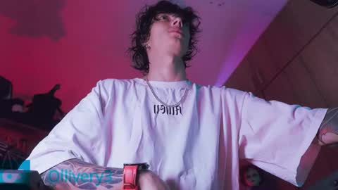     online show from September 2025 10:31:01 PM