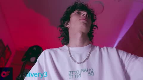     online show from November 2025 12:33:01 AM