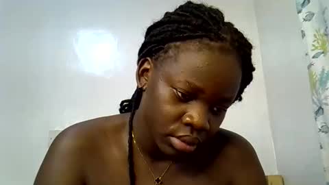 ollleina online show from February 2026 03:46:01 PM