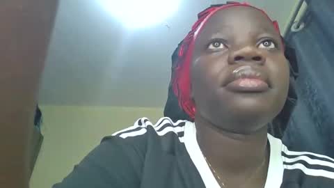 ollleina online show from May 2026 07:08:01 PM