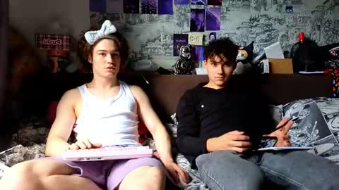 Snapshot of ololkd chatting on July 2026 09:25:01 AM Tony online show from July 2026 09:25:01 AM