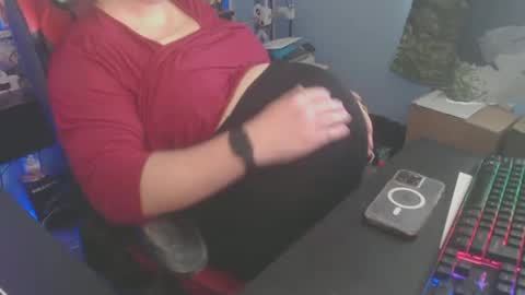 Snapshot of olorlando321 chatting on December 2024 06:16:01 PM Dani Pregna online show from December 2024 06:16:01 PM