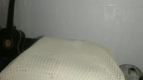OlySantos online show from May 2026 10:45:01 AM
