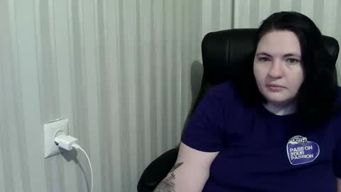 OlyaAndNetty online show from October 2025 07:48:01 PM