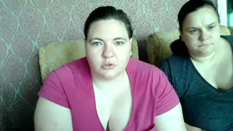 OlyaAndNetty online show from June 2026 06:49:01 AM