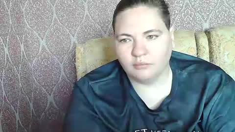 OlyaAndNetty online show from June 2026 07:11:01 AM