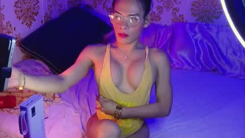 omecalicious451461 online show from May 2026 10:18:02 PM