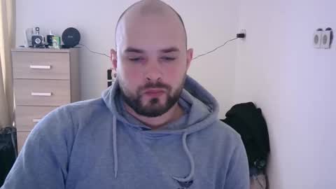 omgwhereim online show from April 2026 08:08:01 AM