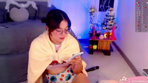 Snapshot of omgzarah chatting on December 2024 11:05:01 PM Zarah 3 online show from December 2024 11:05:01 PM