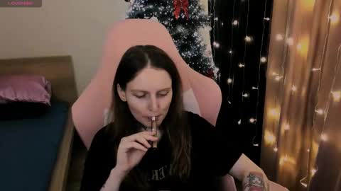 on_yxxx online show from December 2025 08:17:01 PM