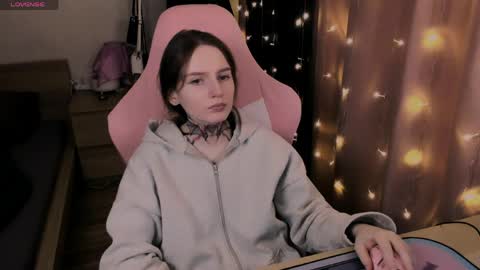 on_yxxx online show from April 2026 08:07:02 PM