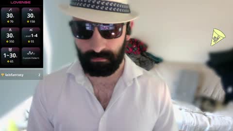 Snapshot of ona_nisme chatting on May 2026 06:32:01 AM ona nisme online show from May 2026 06:32:01 AM