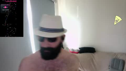 Snapshot of ona_nisme chatting on June 2026 03:58:01 PM ona nisme online show from June 2026 03:58:01 PM