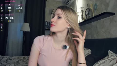 Ana online show from November 2025 07:21:02 AM